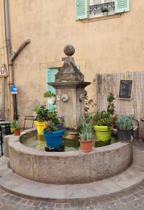 Fontaine village provençale